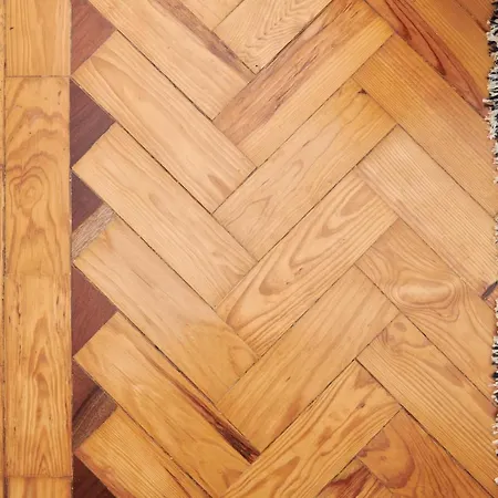 Enjoy The Sunny Balcony, By Timecooler Daire