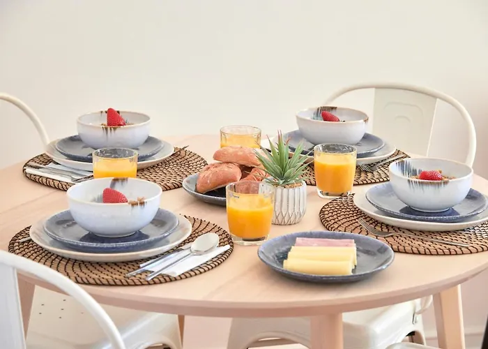 Enjoy The Sunny Balcony, By Timecooler Апартаменты *