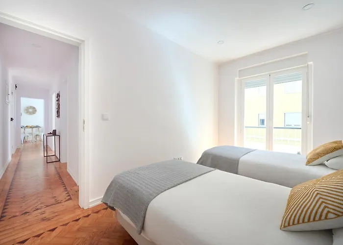 Enjoy The Sunny Balcony, By Timecooler Апартаменты Лиссабон