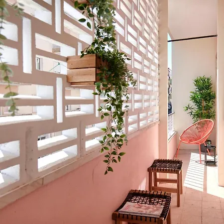 Апартаменты Enjoy The Sunny Balcony, By Timecooler