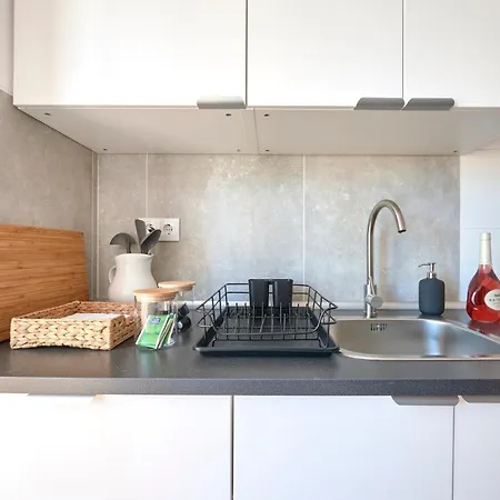 아파트 Enjoy The Sunny Balcony, By Timecooler 리스본