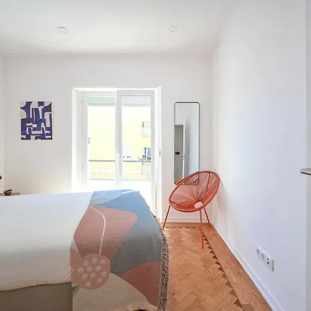 Enjoy The Sunny Balcony, By Timecooler شقة Lisboa